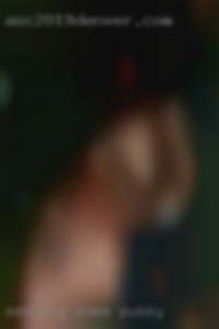 seeking some pussy horny wives from Knoxville Tennessee
